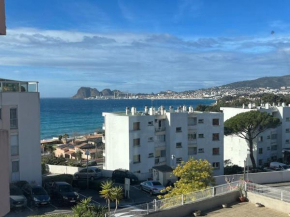 T2 pleine vue mer, plage à pied - la ciotat